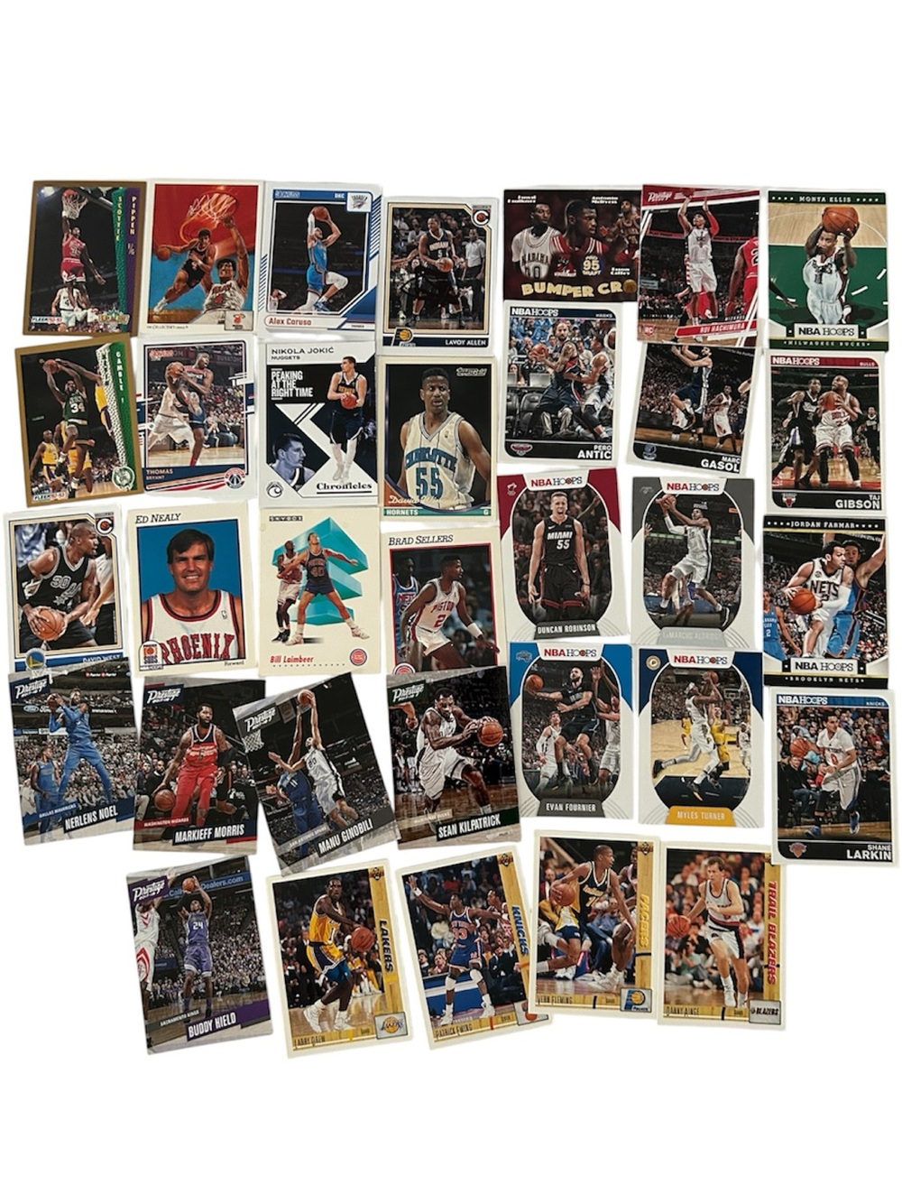 Lot of 33 Basketball NBA Sports Cards